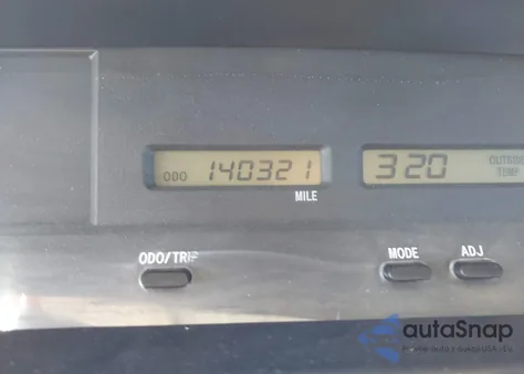 2001 Toyota Avalon Xl from USA, damaged, VIN 4T1BF28B31U138842